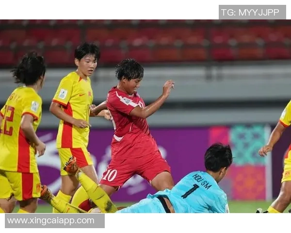 中国女足U17半场狂胜4-0宋语后点破门出线在望