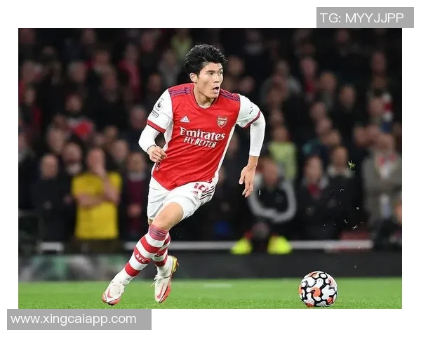 富安健洋与阿贾克斯达成协议将租借至赛季结束下周二进行体检